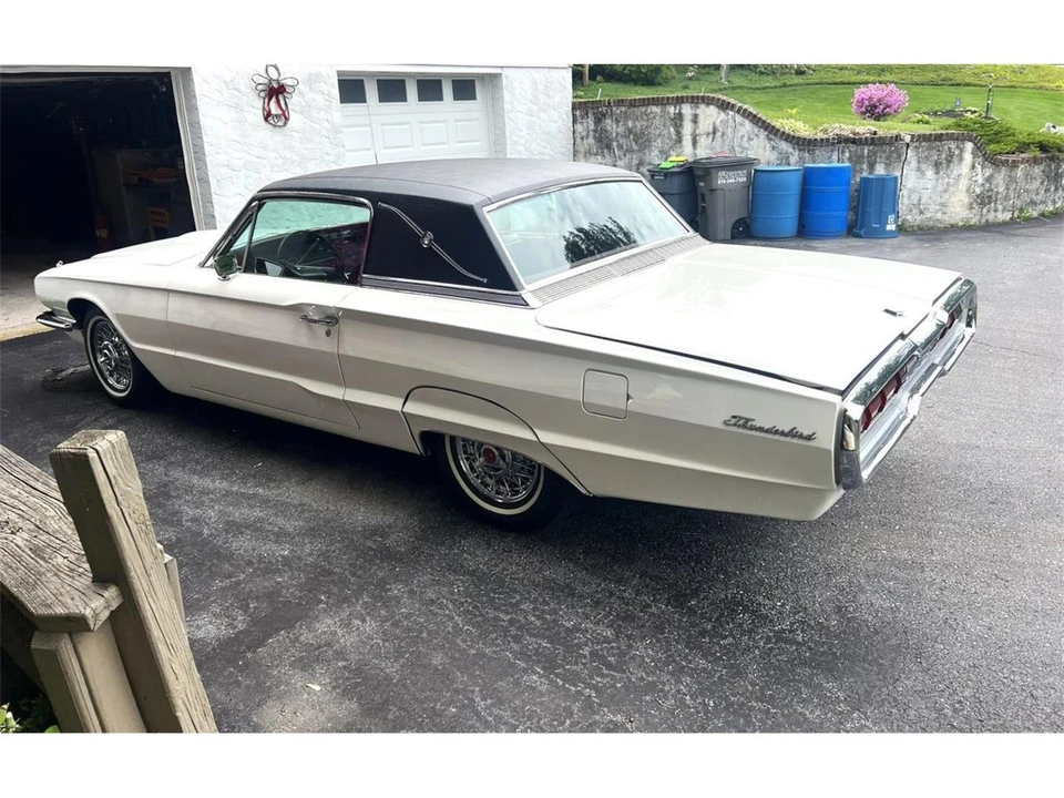 1966 Ford Thunderbird 4th Gen - Image 6 of 31