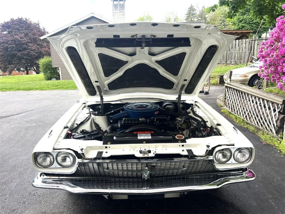 1966 Ford Thunderbird 4th Gen - Image 19 of 31