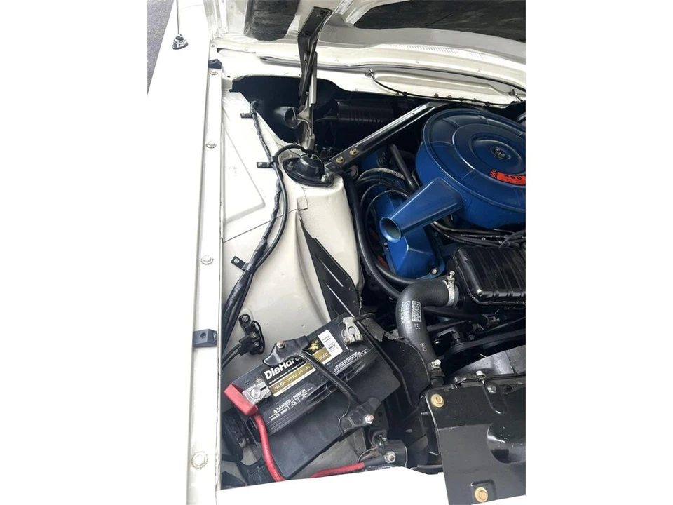 1966 Ford Thunderbird 4th Gen - Image 30 of 31