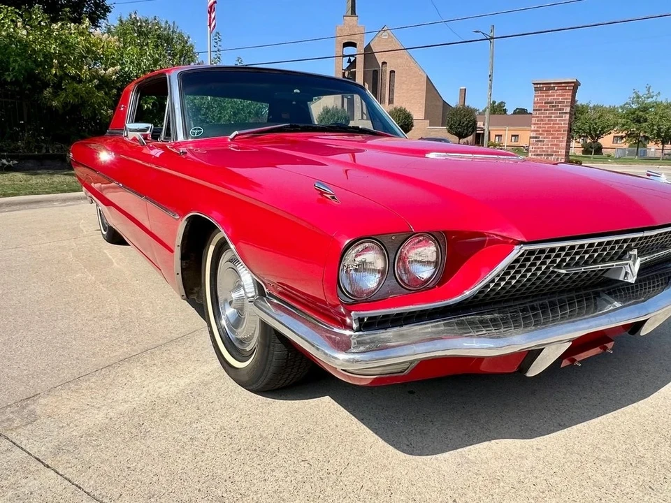 1966 Ford Thunderbird 4th Gen - Image 18 of 21