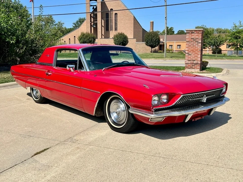 1966 Ford Thunderbird 4th Gen - Image 3 of 21