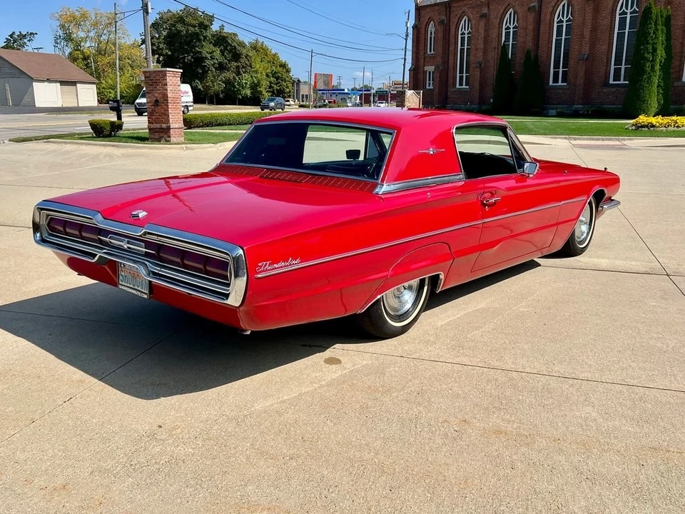 1966 Ford Thunderbird 4th Gen - Image 5 of 21