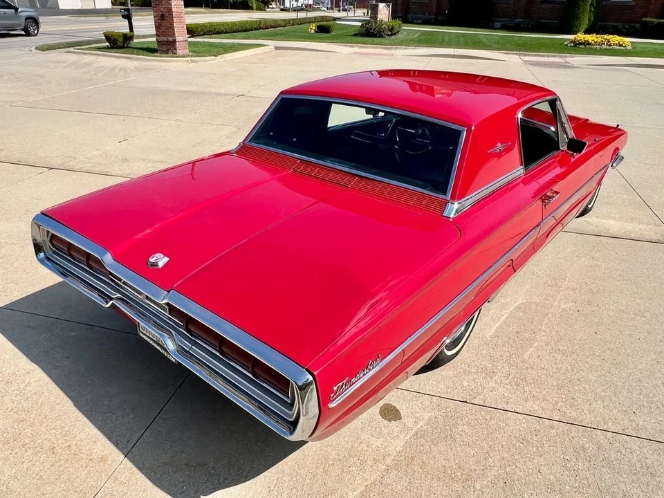 1966 Ford Thunderbird 4th Gen - Image 12 of 21