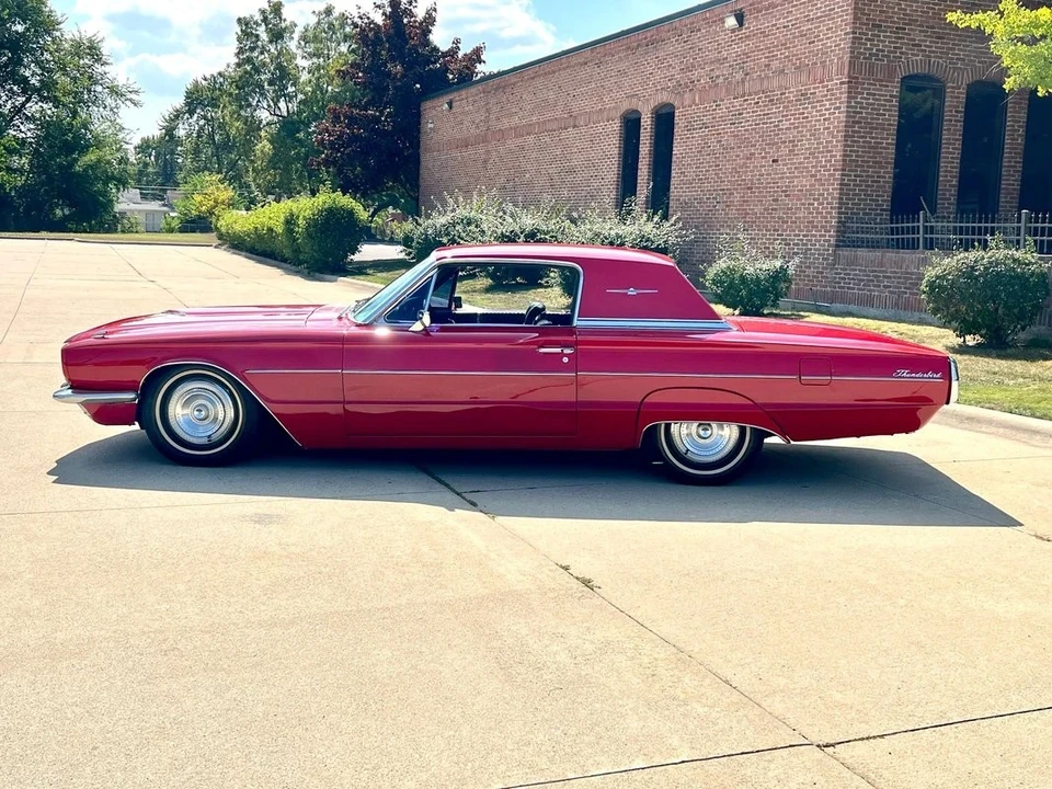 1966 Ford Thunderbird 4th Gen - Image 8 of 21