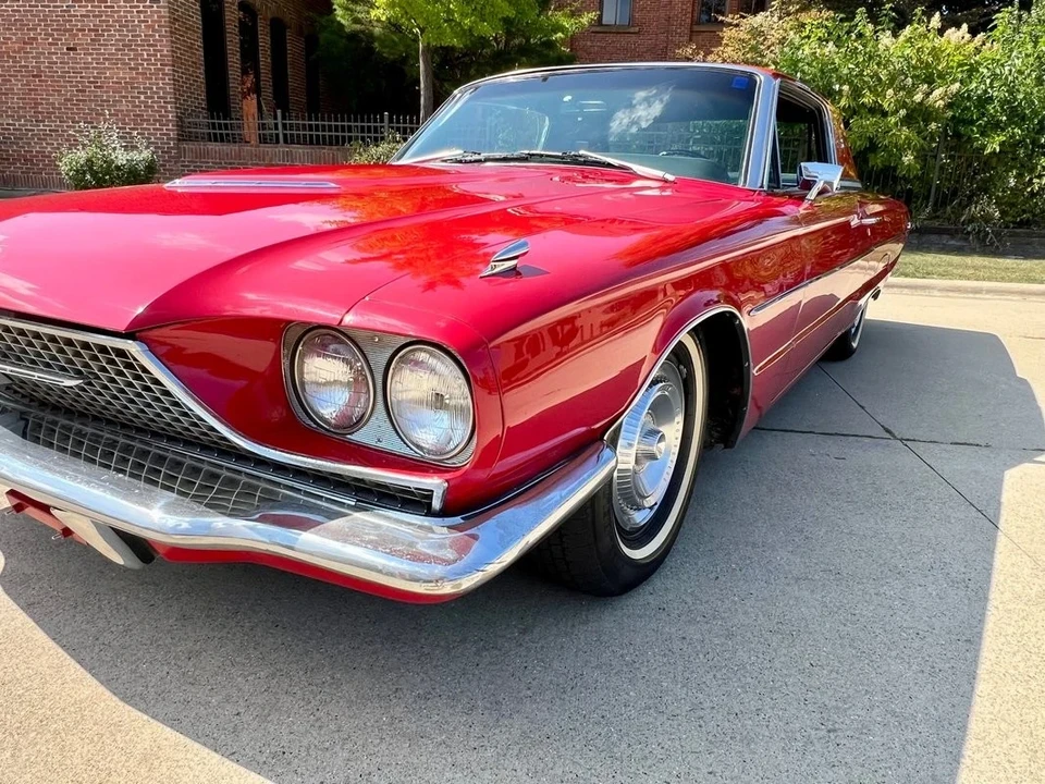 1966 Ford Thunderbird 4th Gen - Image 15 of 21