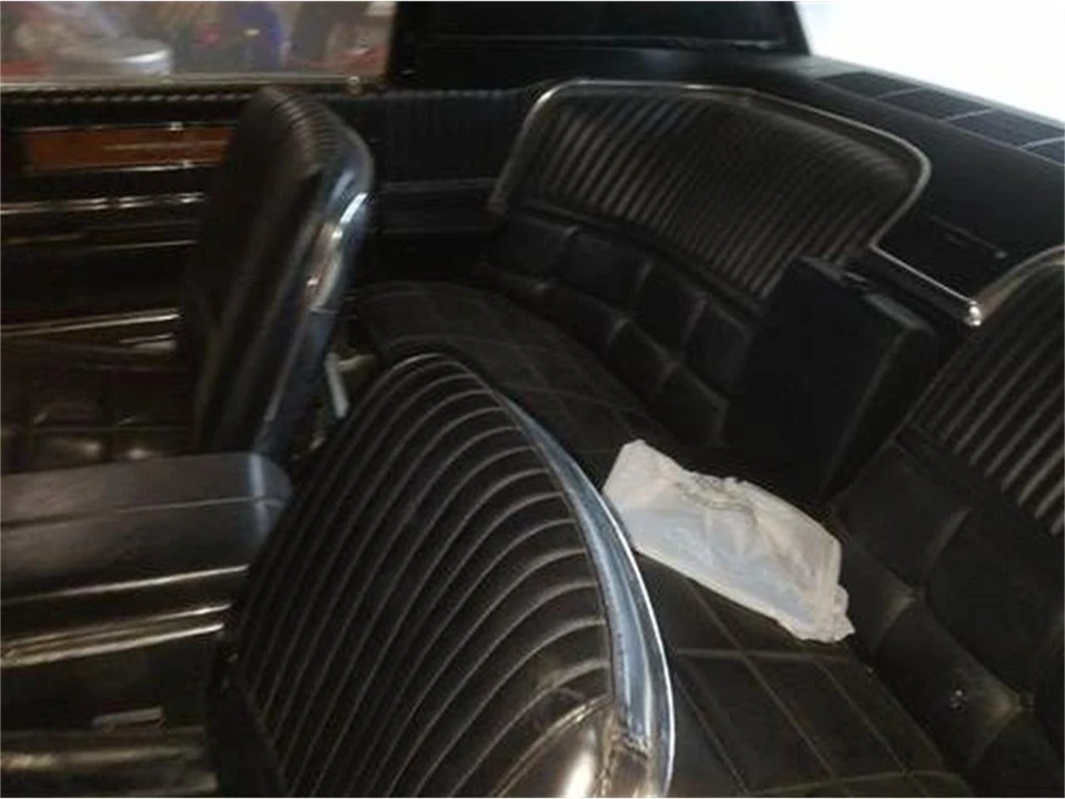1966 Ford Thunderbird 4th Gen - Image 2 of 12