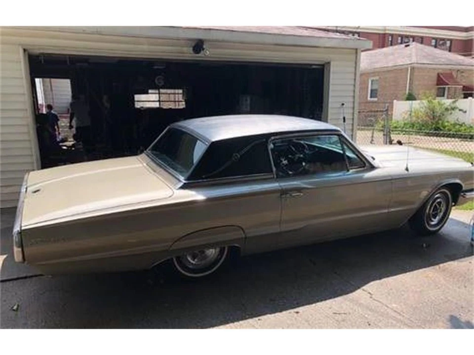 1966 Ford Thunderbird 4th Gen - Image 6 of 12