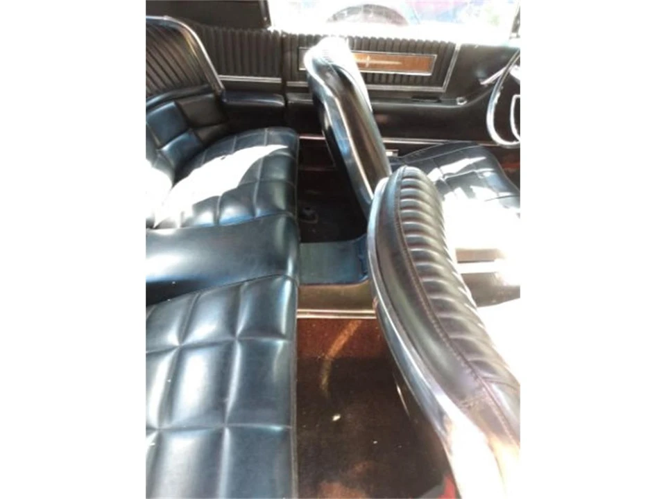 1966 Ford Thunderbird 4th Gen - Image 10 of 15