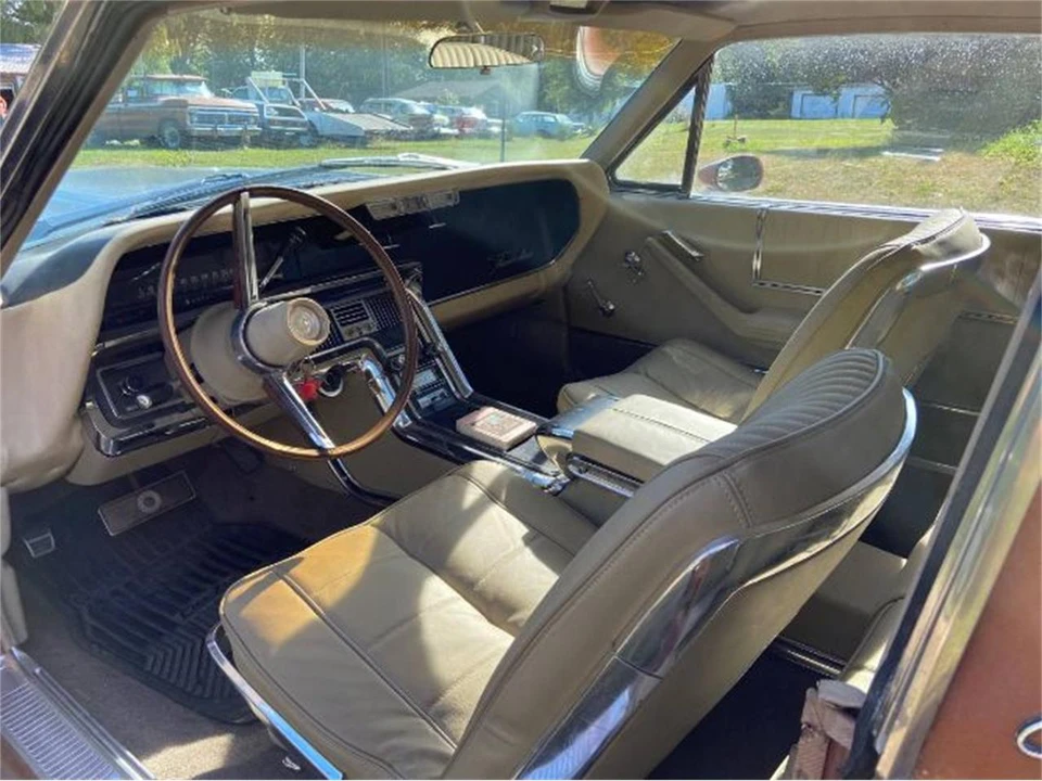 1966 Ford Thunderbird 4th Gen - Image 7 of 19