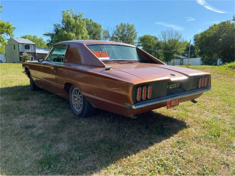 1966 Ford Thunderbird 4th Gen - Image 5 of 19