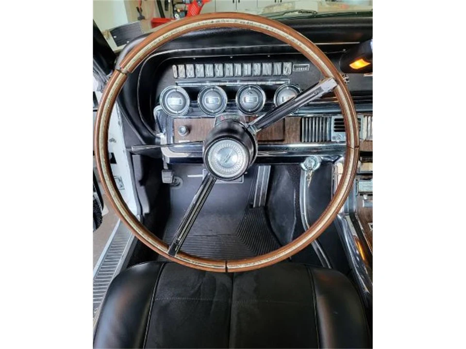 1966 Ford Thunderbird 4th Gen - Image 6 of 18