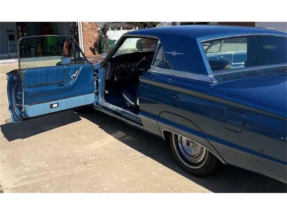 1966 Ford Thunderbird 4th Gen - Image 5 of 14
