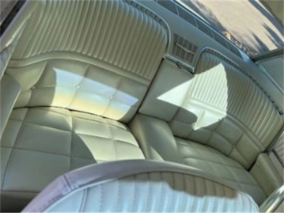 1966 Ford Thunderbird 4th Gen - Image 2 of 29