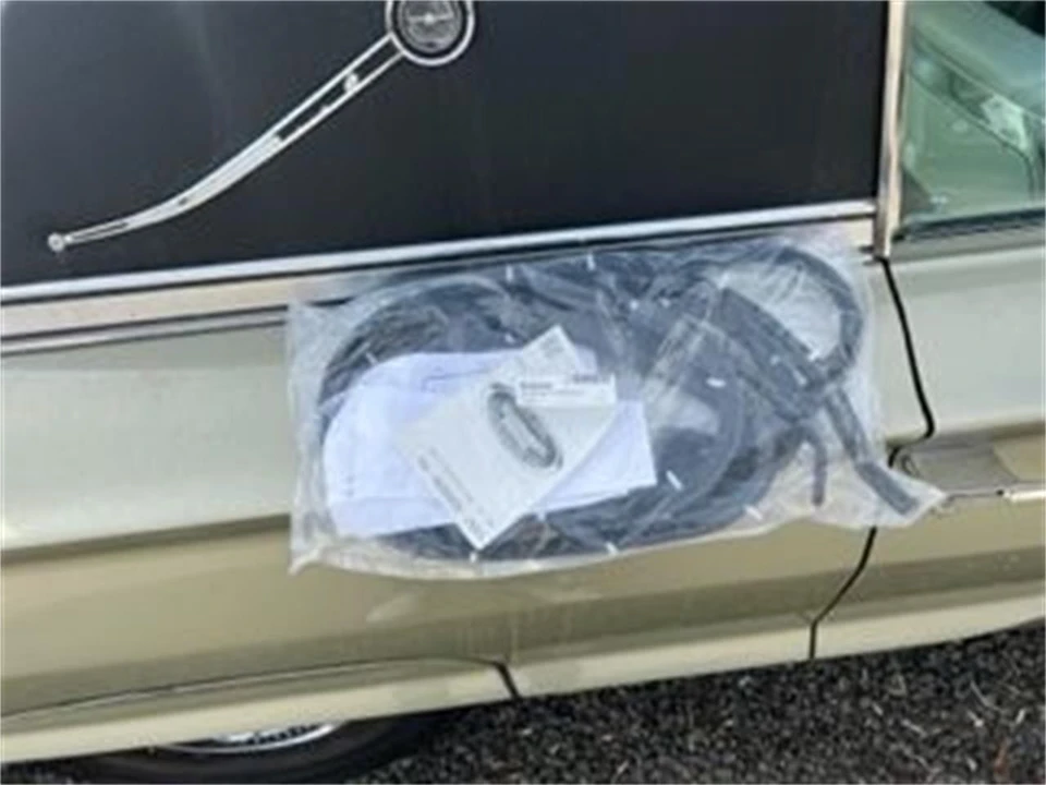 1966 Ford Thunderbird 4th Gen - Image 21 of 29