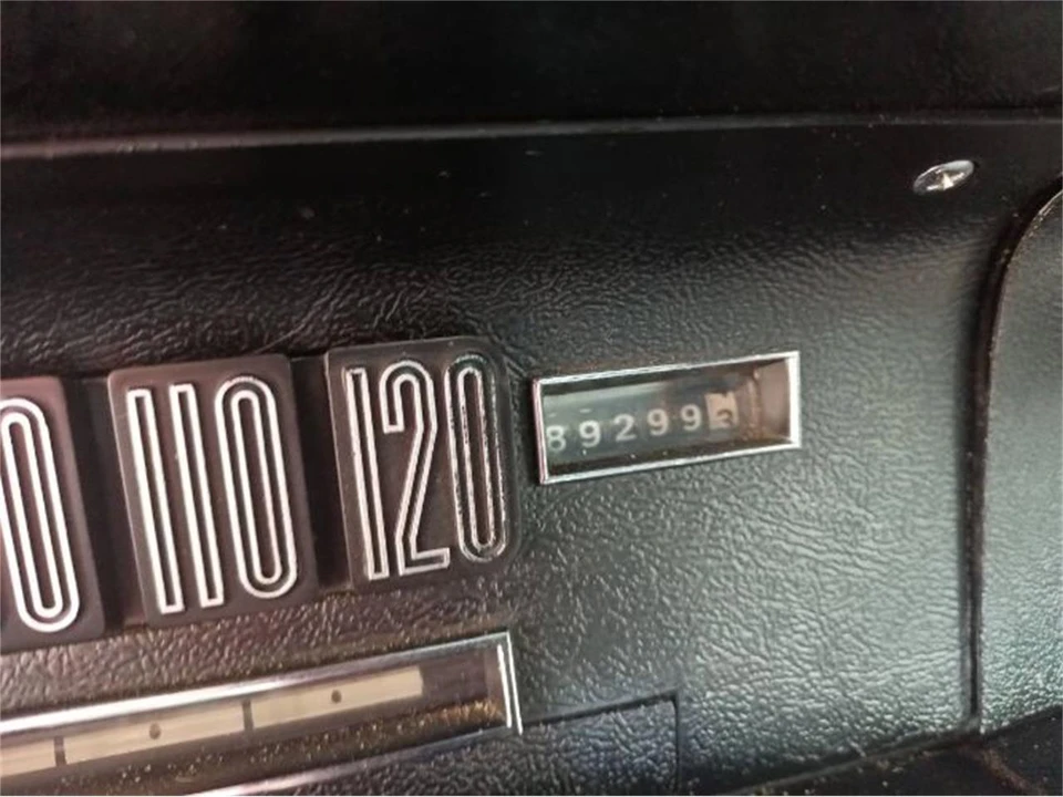 1966 Ford Thunderbird 4th Gen - Image 8 of 17