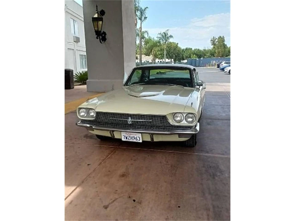 1966 Ford Thunderbird 4th Gen - Image 5 of 17
