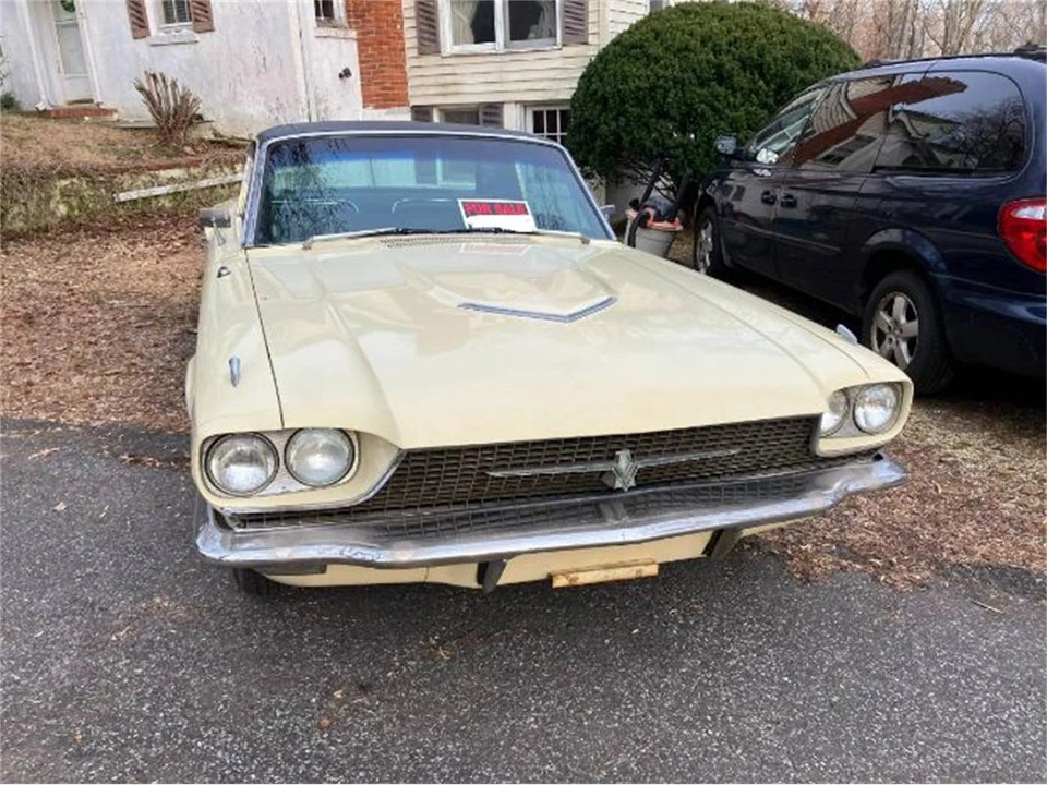 1966 Ford Thunderbird 4th Gen - Image 5 of 26