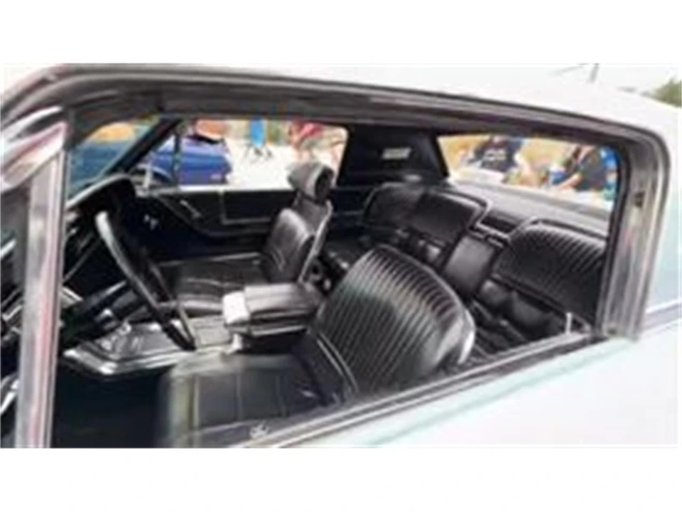 1966 Ford Thunderbird 4th Gen - Image 6 of 10