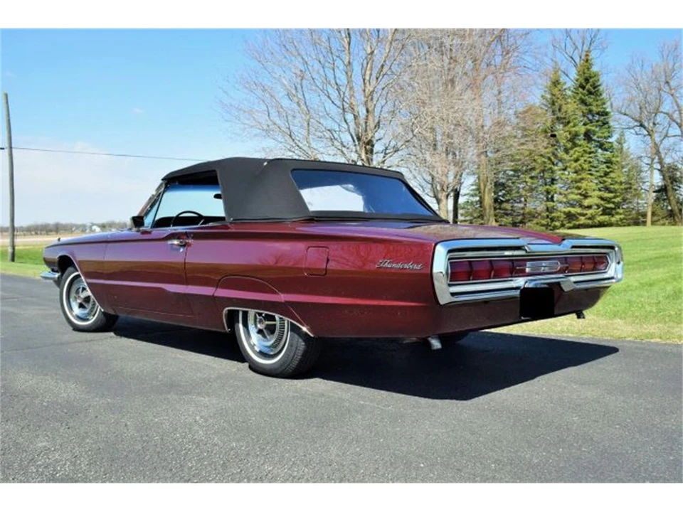 1966 Ford Thunderbird 4th Gen - Image 4 of 26