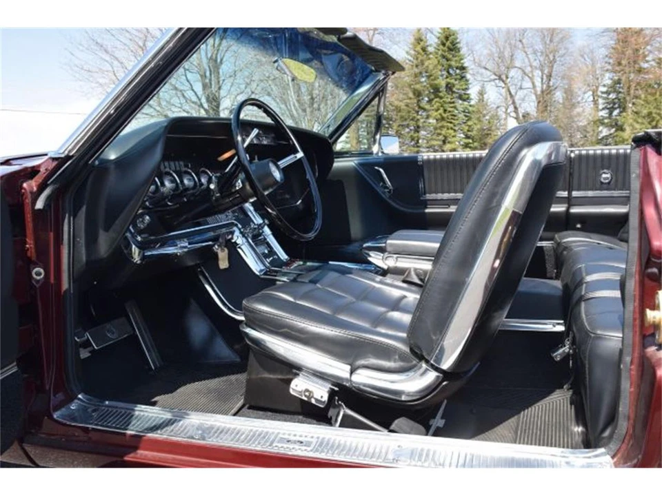 1966 Ford Thunderbird 4th Gen - Image 16 of 26