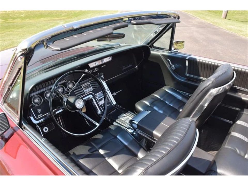 1966 Ford Thunderbird 4th Gen - Image 15 of 26