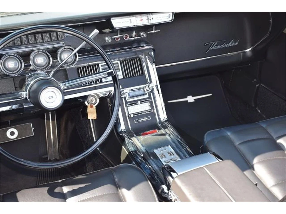 1966 Ford Thunderbird 4th Gen - Image 14 of 26