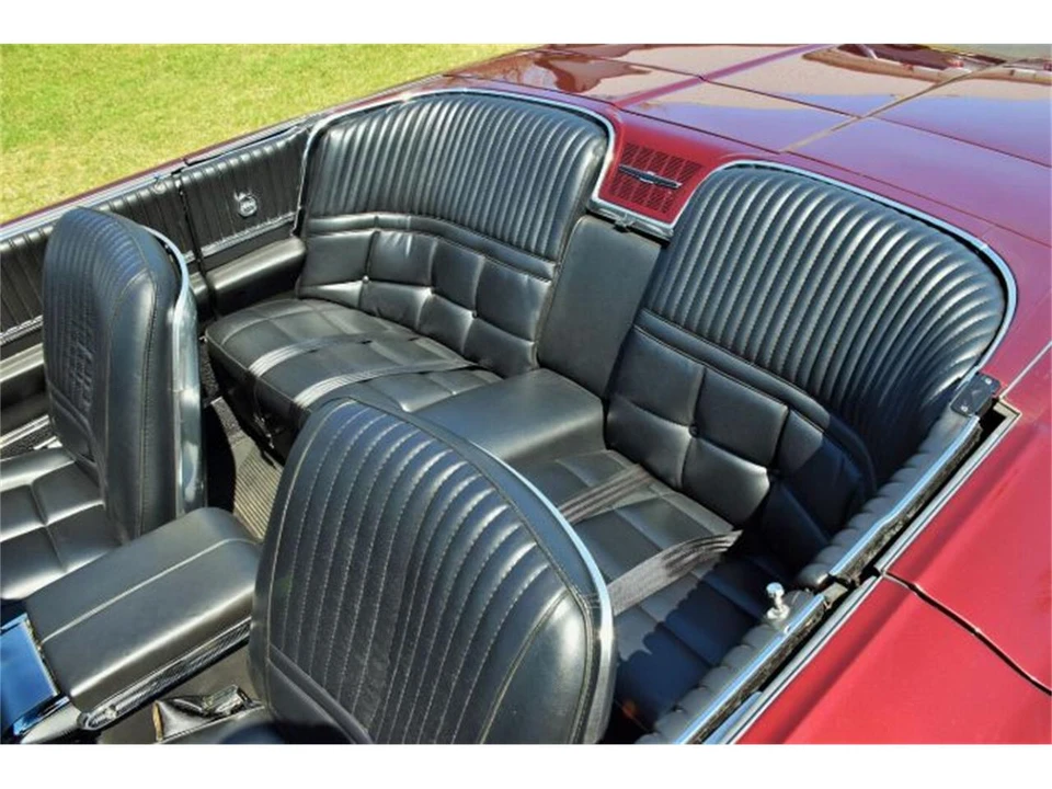 1966 Ford Thunderbird 4th Gen - Image 18 of 26
