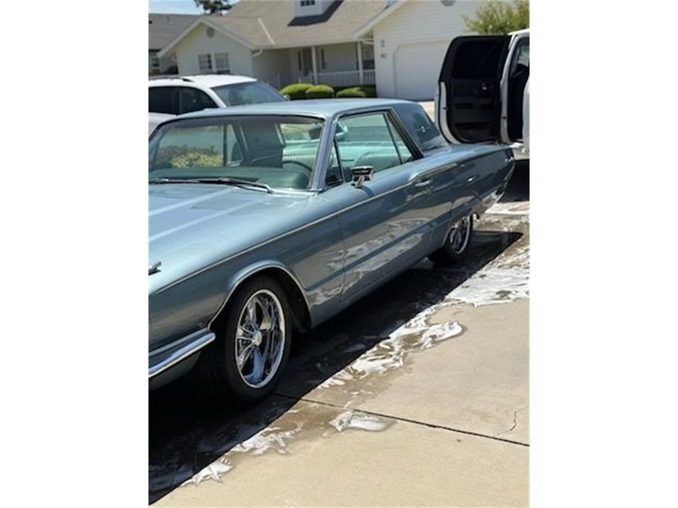 1966 Ford Thunderbird 4th Gen - Image 6 of 13