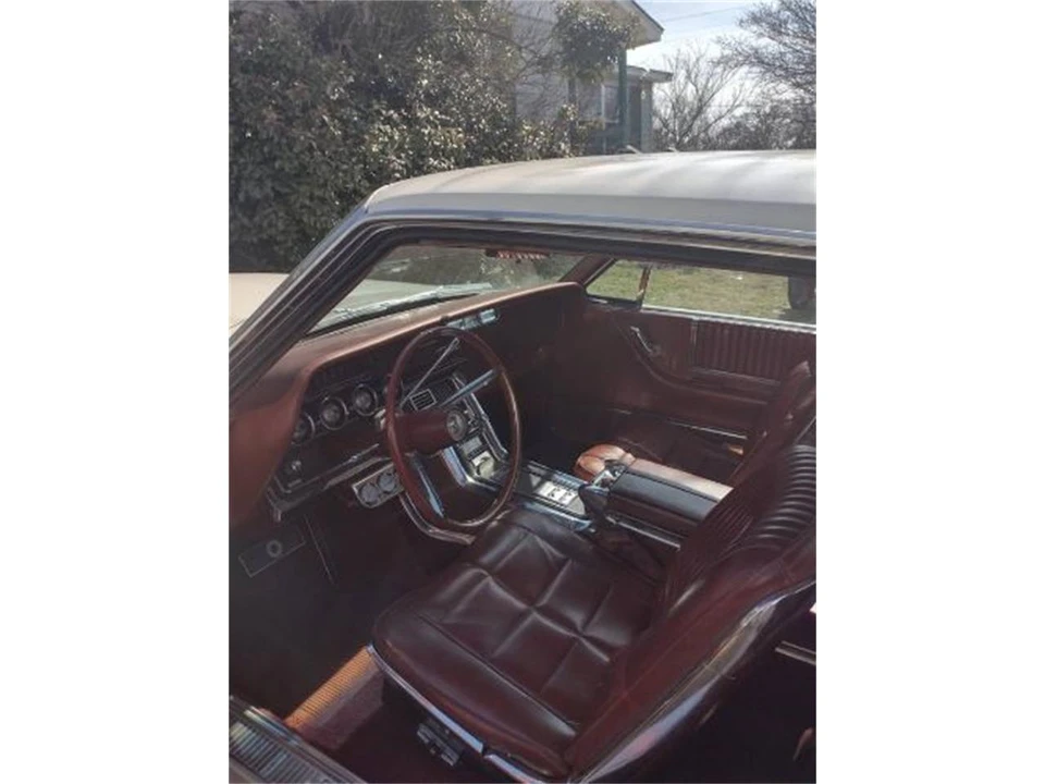 1966 Ford Thunderbird 4th Gen - Image 4 of 9