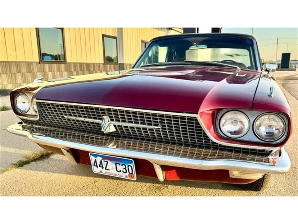 1966 Ford Thunderbird 4th Gen - Image 6 of 9