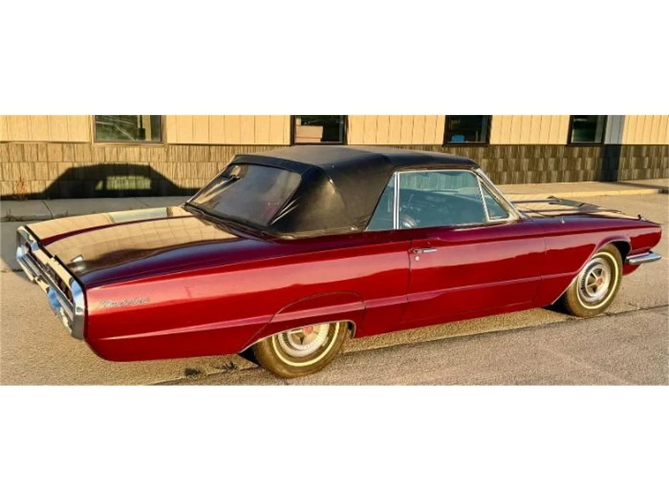1966 Ford Thunderbird 4th Gen - Image 7 of 9
