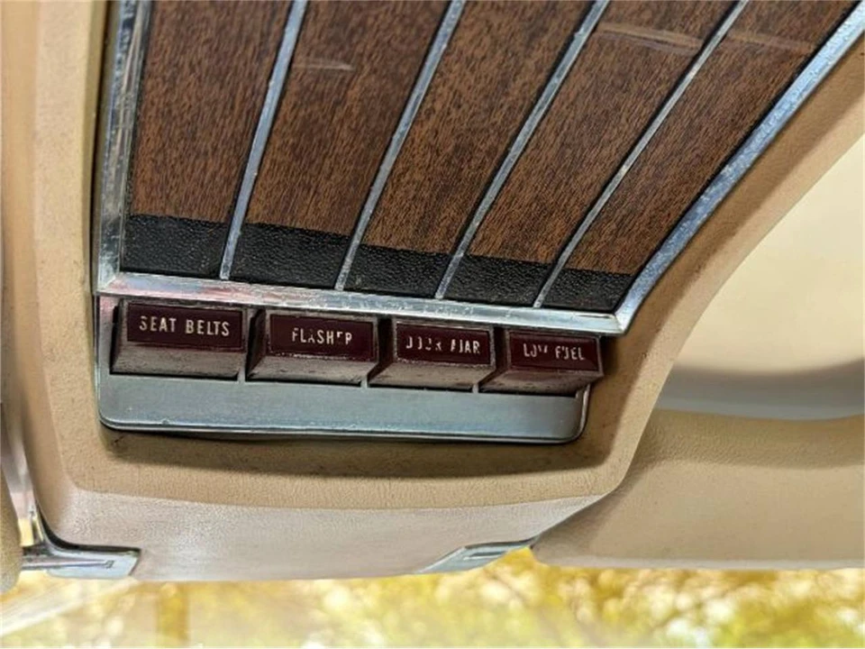 1966 Ford Thunderbird 4th Gen - Image 14 of 17