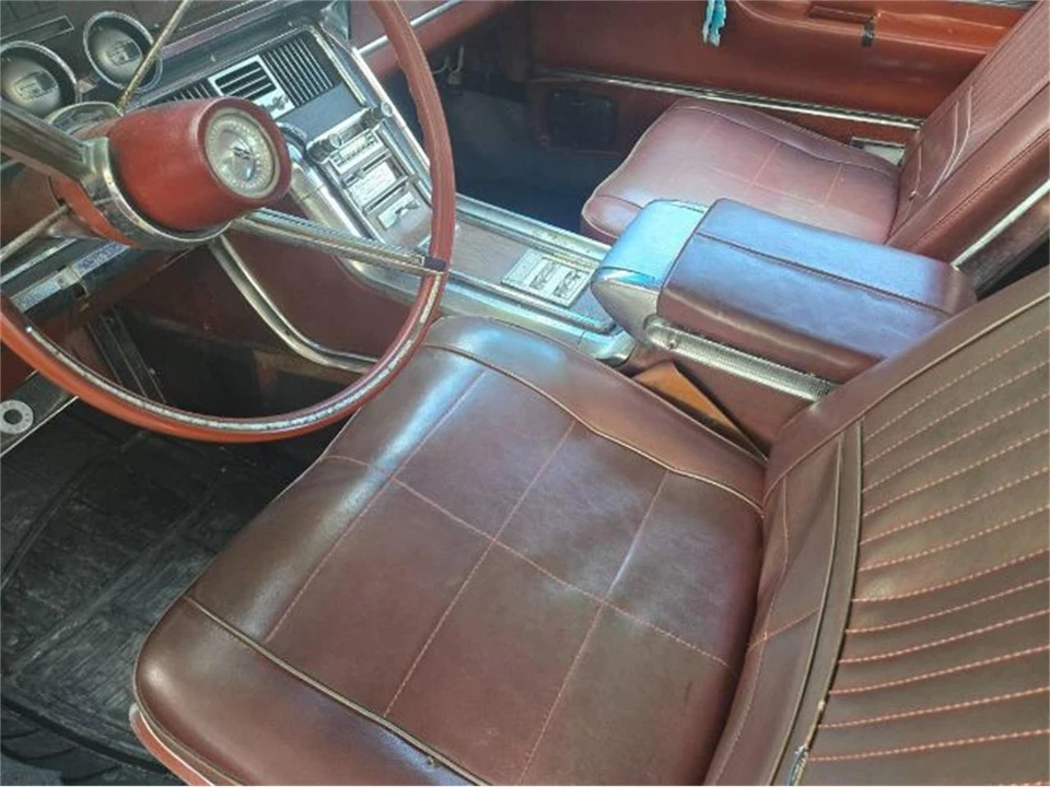 1966 Ford Thunderbird 4th Gen - Image 16 of 19