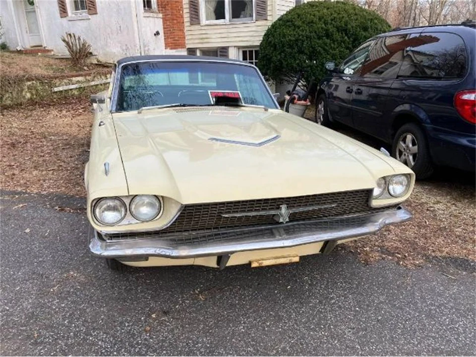 1966 Ford Thunderbird 4th Gen - Image 4 of 16