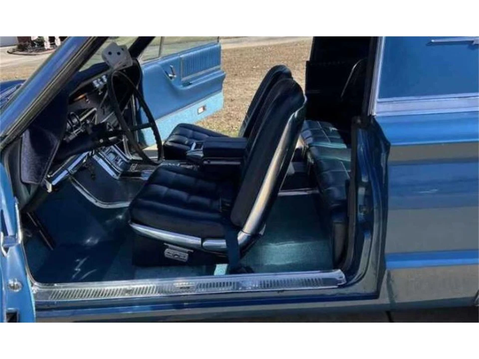 1966 Ford Thunderbird 4th Gen - Image 19 of 23