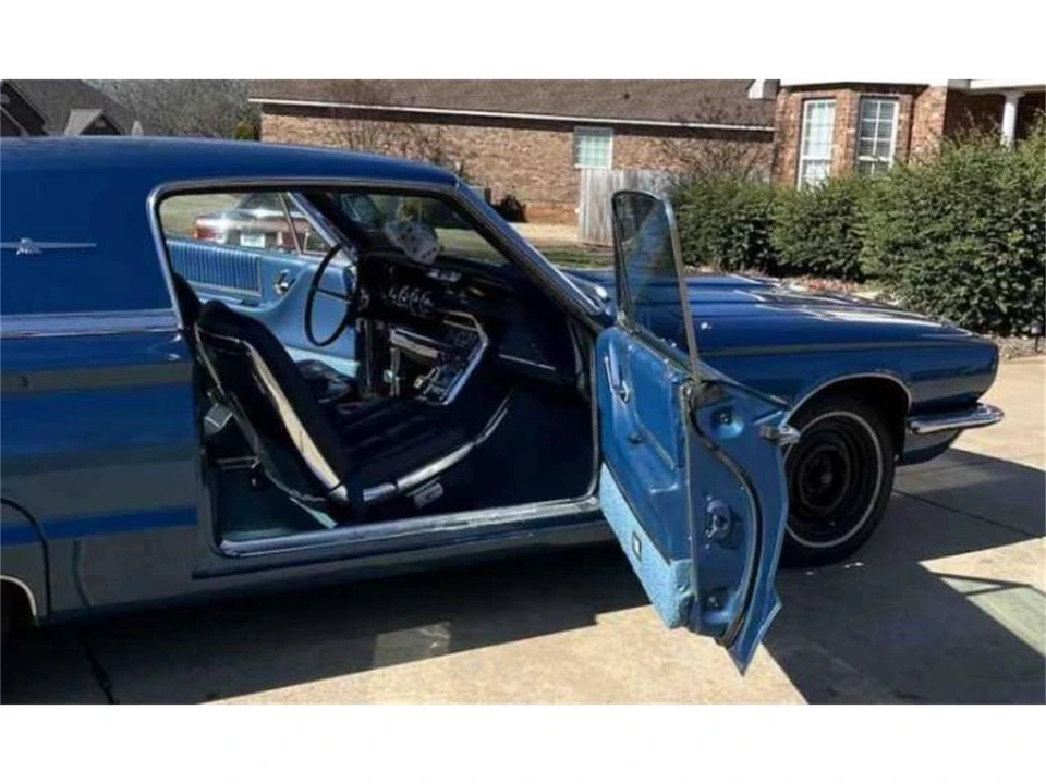 1966 Ford Thunderbird 4th Gen - Image 13 of 23