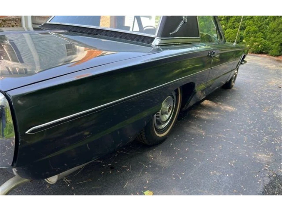 1966 Ford Thunderbird 4th Gen - Image 18 of 21