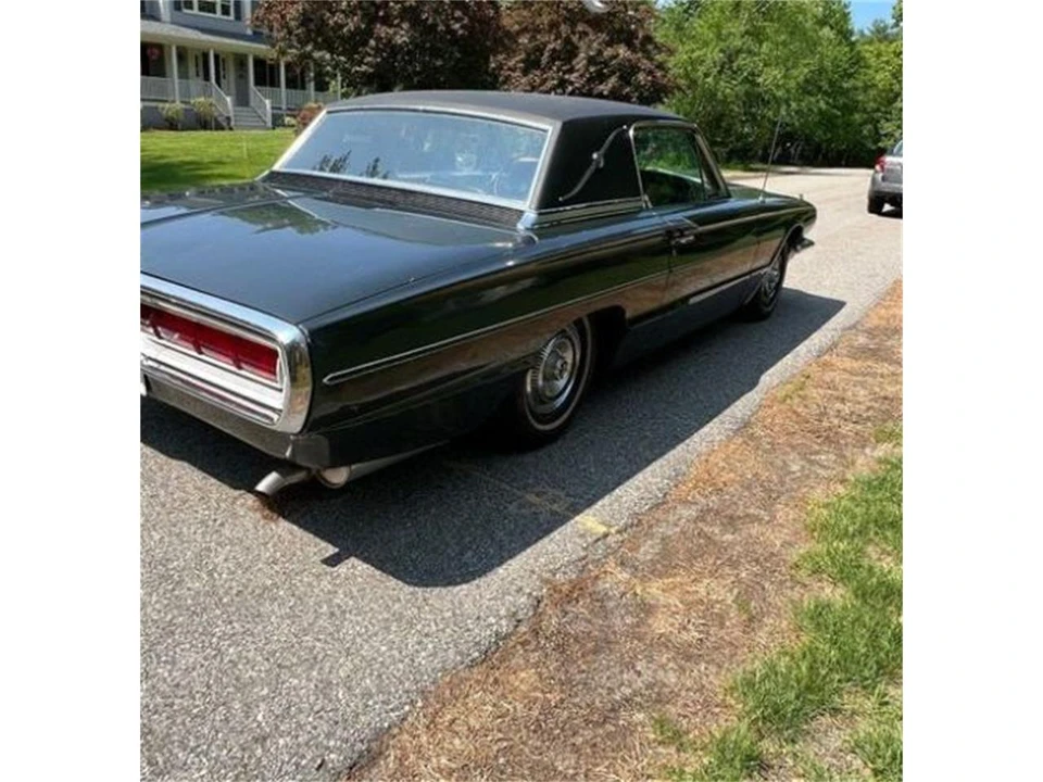 1966 Ford Thunderbird 4th Gen - Image 17 of 21