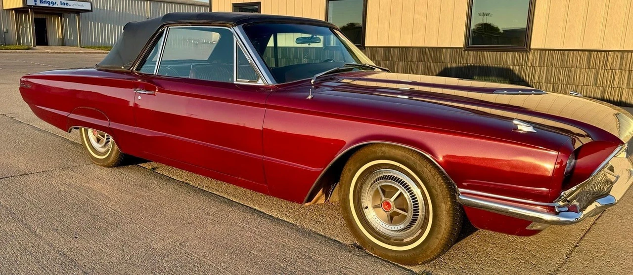 1966 Ford Thunderbird 4th Gen - Image 2 of 18