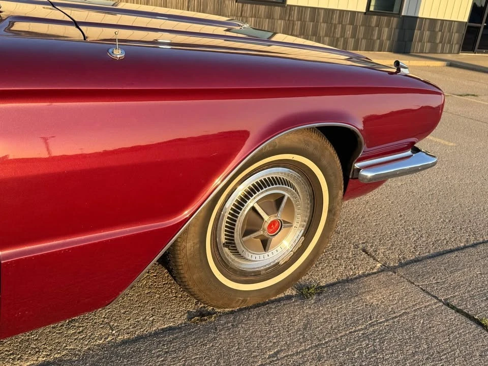1966 Ford Thunderbird 4th Gen - Image 9 of 17