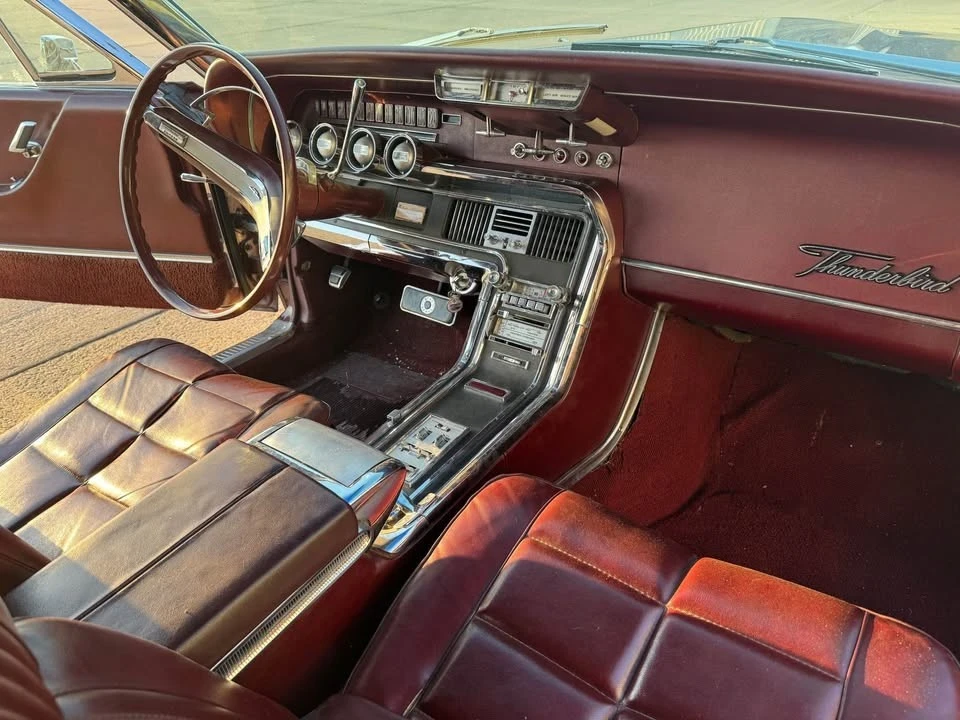 1966 Ford Thunderbird 4th Gen - Image 15 of 17