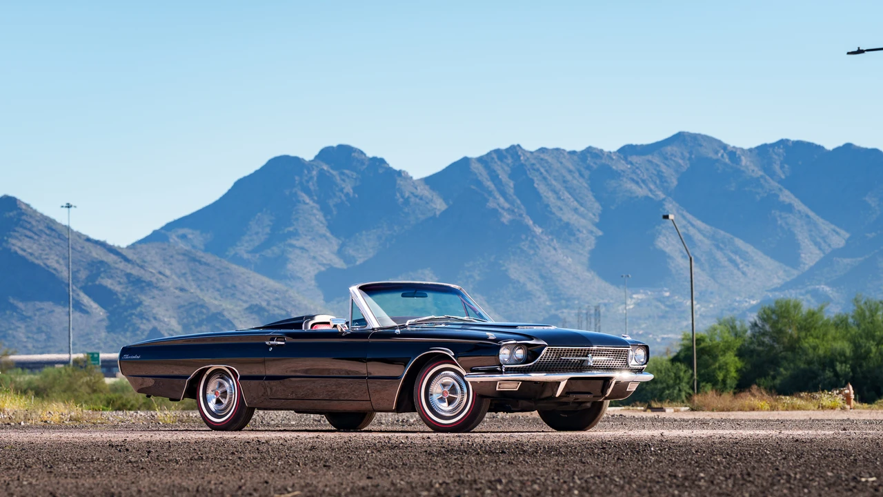 1966 Ford Thunderbird 4th Gen - Image 12 of 31