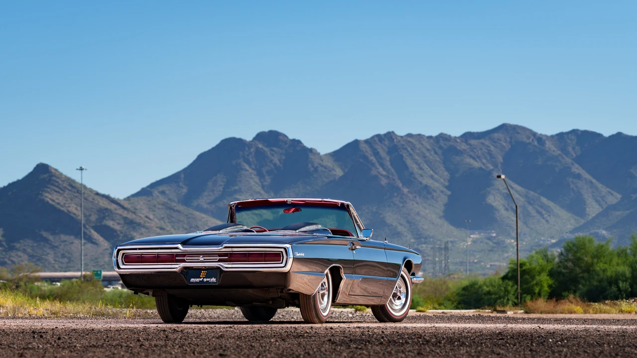 1966 Ford Thunderbird 4th Gen - Image 17 of 31