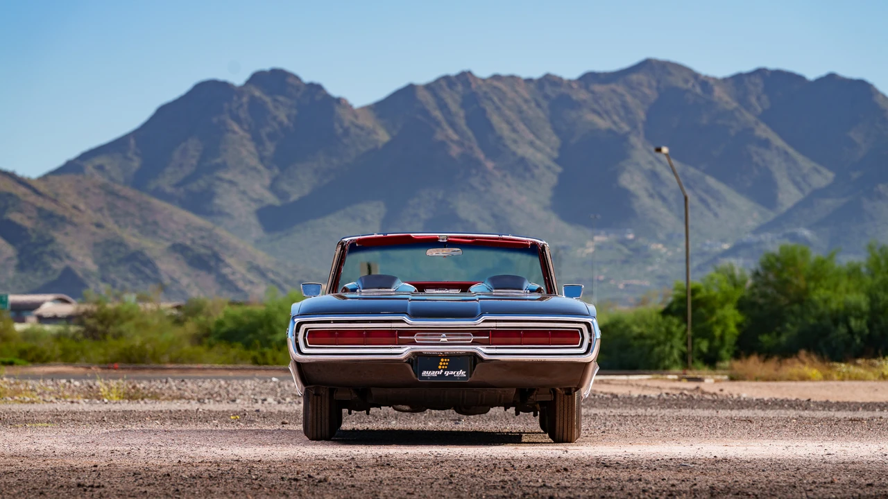 1966 Ford Thunderbird 4th Gen - Image 19 of 31