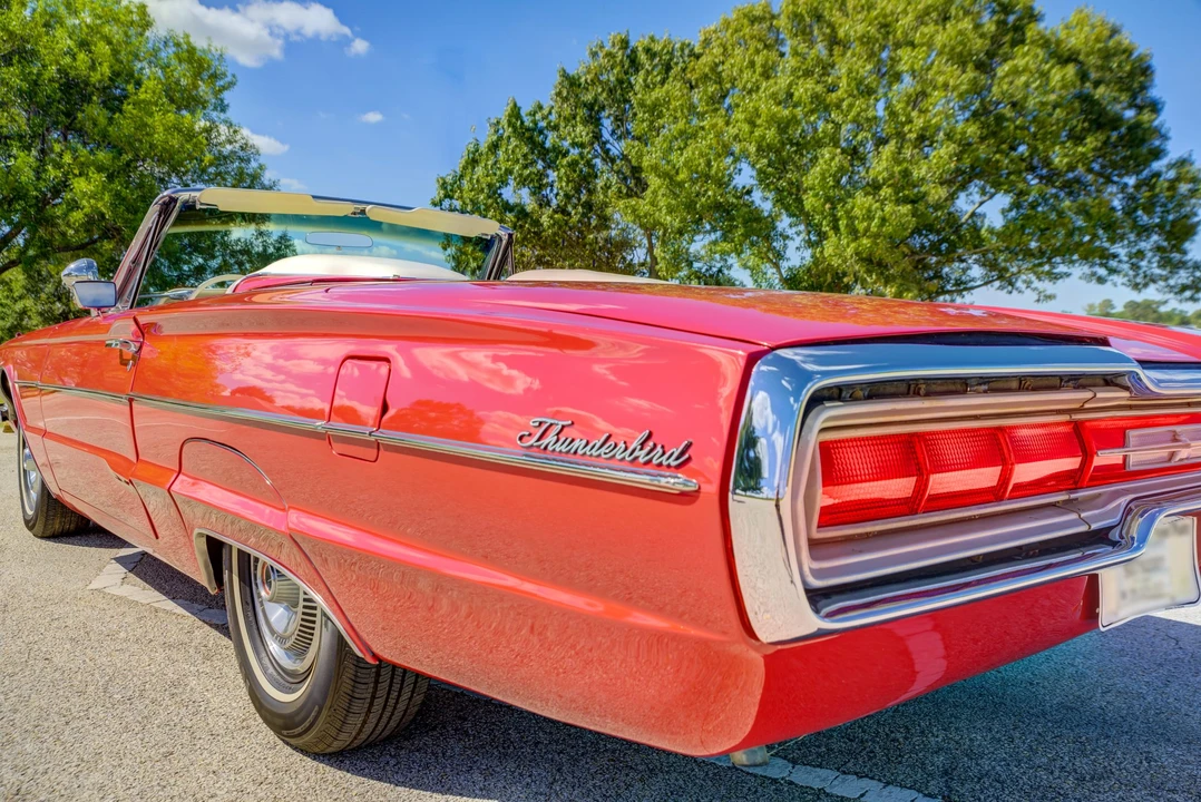 1966 Ford Thunderbird 4th Gen - Image 22 of 31