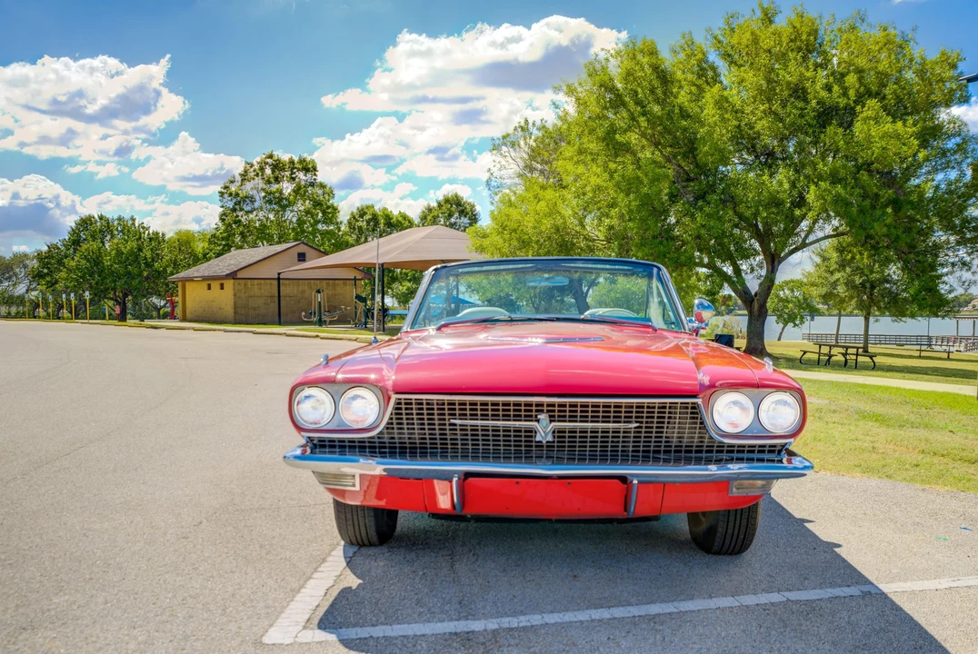 1966 Ford Thunderbird 4th Gen - Image 2 of 31