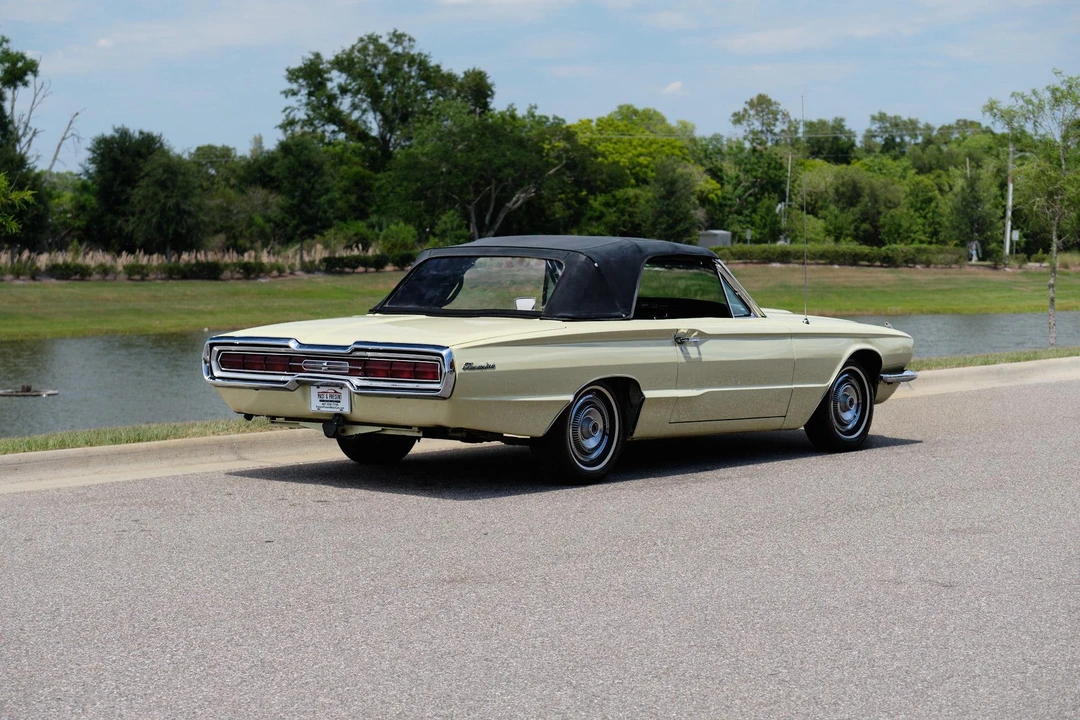 1966 Ford Thunderbird 3rd Gen - Image 29 of 31