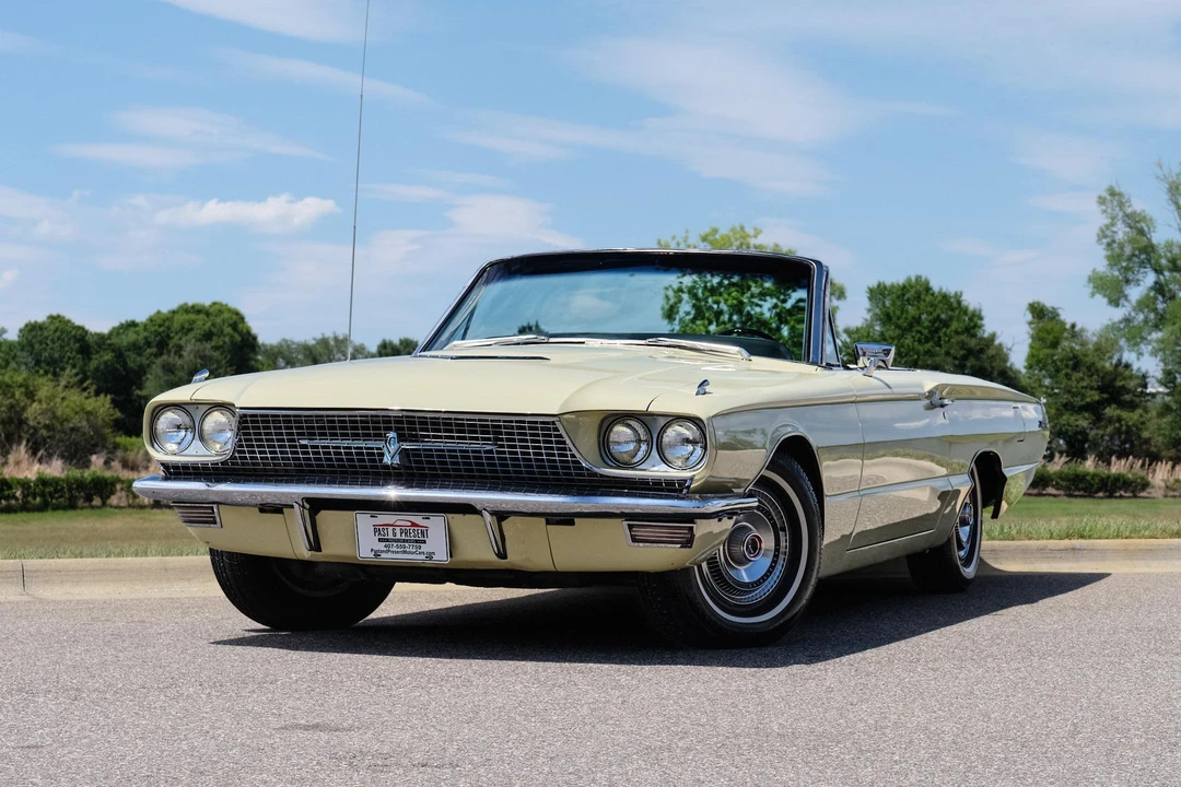 1966 Ford Thunderbird 3rd Gen - Image 4 of 31