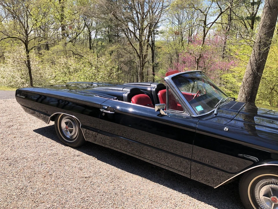1966 Ford Thunderbird 4th Gen - Image 30 of 31