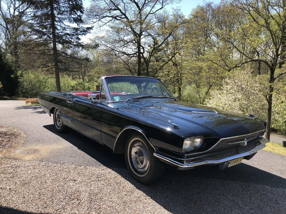 1966 Ford Thunderbird 4th Gen - Image 18 of 31